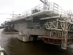 Chantier du pont sur le Wouri, vue de Bonabéri