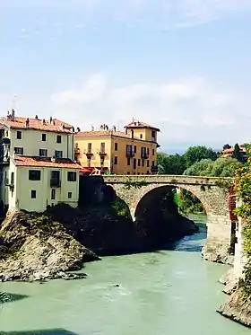 Le Ponte Vecchio d'Ivrée