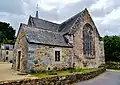 Église Saint-Mériadec : vue extérieure, le chœur.