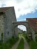 Porche d'entrée de l'abbaye.