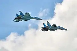 deux Soukhoï Su-27