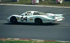 Une Porsche 908 Langheck en démonstration au Nürburgring en 1981