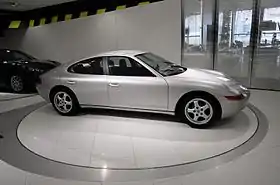 Porsche 989