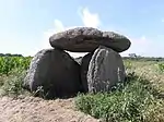 Le dolmen de Mezou Pouliot.