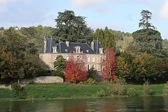 Le château de Larmane.