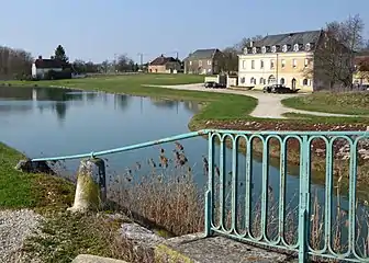 Port au niveau de Marolles-sous-Lignières.