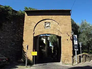 Porta San Giorgio.