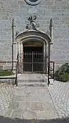 Portail de l'église de Saint-Privat.