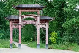 Porte chinoise.