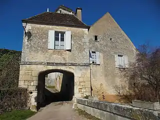 Porte d'entrée du château (XVIe s.)