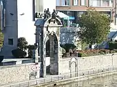 Porte de Sambre et Meuse, Rue du Pont