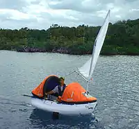 Dinghy de sauvetage, utilisé pour le loisir