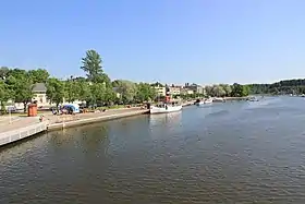 La rivière Porvoonjoki vue du pont d'Aleksanterinkatu.