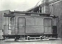 Automotrice postale 501 du tramway de Francfort.