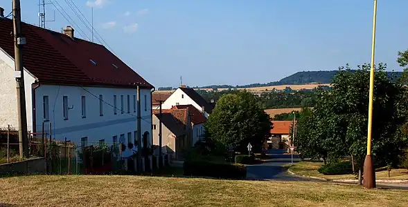 Povlčín.