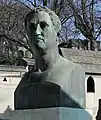 Général comte Carlo Andrea Pozzo di Borgo, statue au cimetière du Père-Lachaise