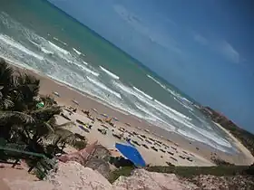 "Praia do Amor" ou "Praia dos Afogados" Le spot de surf de pipa vu depuis la falaise