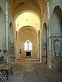 Intérieur de l'église romane de Saint-Martin de Laives