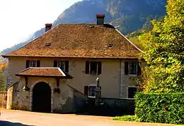 Vue du presbytère du Petit-Bornand-les-Glières.