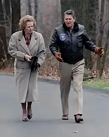 Le Premier ministre britannique Margaret Thatcher et le président Ronald Reagan à Camp David en 1986.