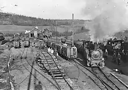 1916, Raucourt sur la voie de chemin de fer Raucourt-Vendresse.