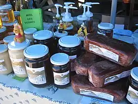 Produits au miel des Vosges.