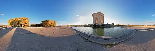 Vue panoramique 360° de la Promenade du Peyrou  à Montpellier (France)