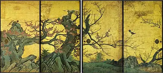 Kanō Sanraku 1559-1635, Vieux prunier. Encre, couleurs et or sur papier, fusuma : 184 x 99 cm, début XVIIe siècle. Daikaku-ji, Kyoto