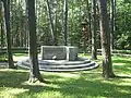 Monument commémoratif de l'accident d'avion, près de Pszczelnik en Pologne.