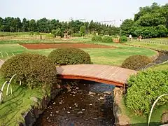 Le Pu. La. Deshpande Garden, jardin japonisant.