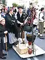 Marmites et pucheros (récipients) en porcelaine dans la XVe Fiesta de la Trashumancia de Madrid en 2008.