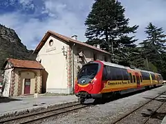 La gare des Chemins de fer de Provence, sur la Ligne de Nice à Digne