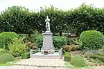 Poilu au repos (monument aux morts)