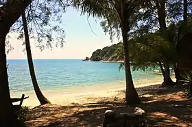 La plage de Pulau Sibu.