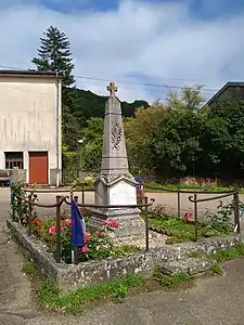 Monument aux morts.