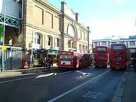 Image illustrative de l’article Putney Bridge (métro de Londres)