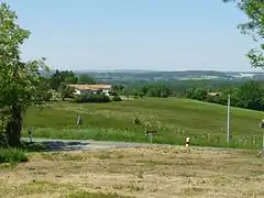 Vue vers la vallée de la Dronne depuis l'église