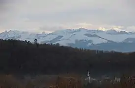 Les Pyrénées en hiver