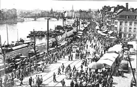 La Batte pendant le marché dominical dans les années 1950.