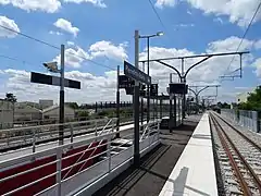 Quai central du tram-train.