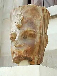 Statue colossale d'Amenhotep III, en quartzite, vers -1350.