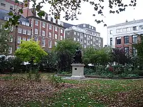 Image illustrative de l’article Queen Square (Londres)