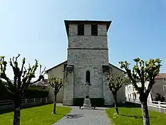 L'église Saint-Saturnin.