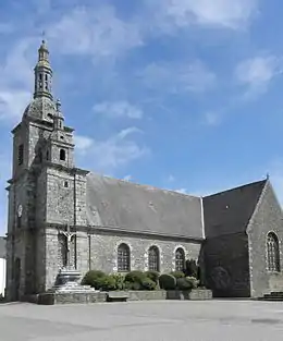 Église Saint-PierreClocher