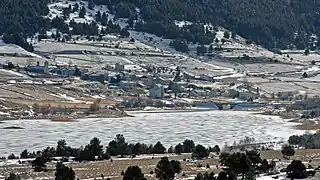 Le lac de Puyvalador gelé