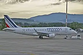 Embraer 170 d'Air France en 2012.