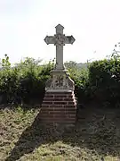 Croix de chemin à Gratreux (entre Résigny et Les Autels).