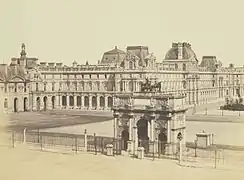 La place du Carrousel en 1853 après le dégagement de la cour du Louvre.
