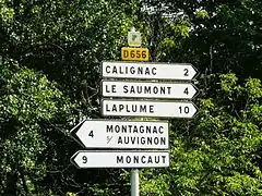 Panneau directionnel sur la RD 656, en Lot-et-Garonne.