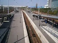 Vue des quaisdepuis la passerelle.